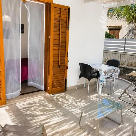 Perla Marina By Dimora Hub Apartment