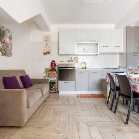 Apartment Perla Marina By Dimora Hub
